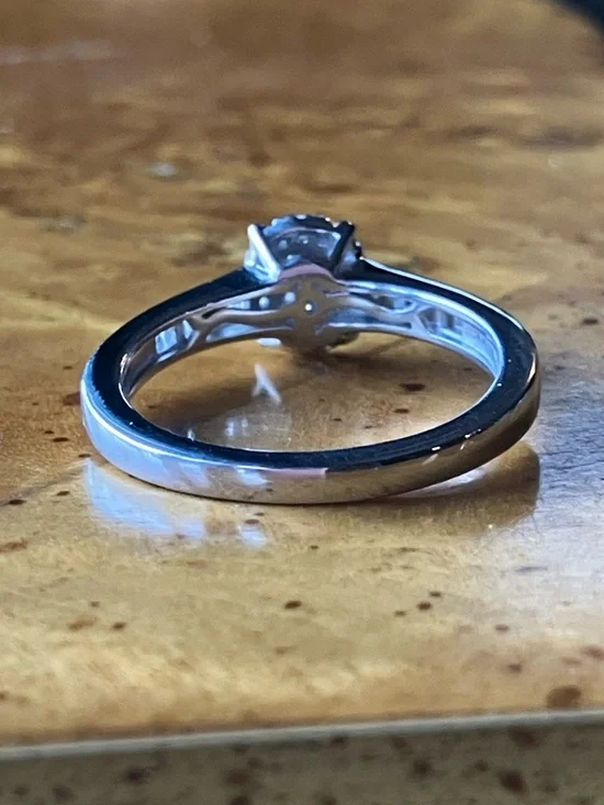 Natural White Diamond Sterling Silver Ring Size 6 - Picture 4 of 9